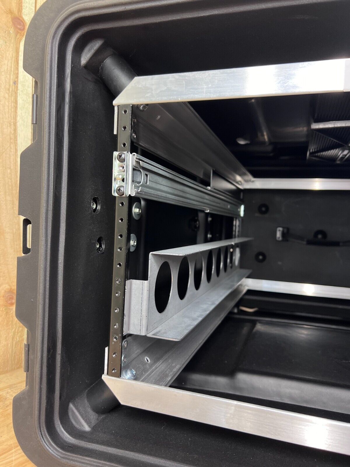6U 30-inch Deep rSeries Shock Rack W/ Rack & Hardware A/B Grade Free Shipping
