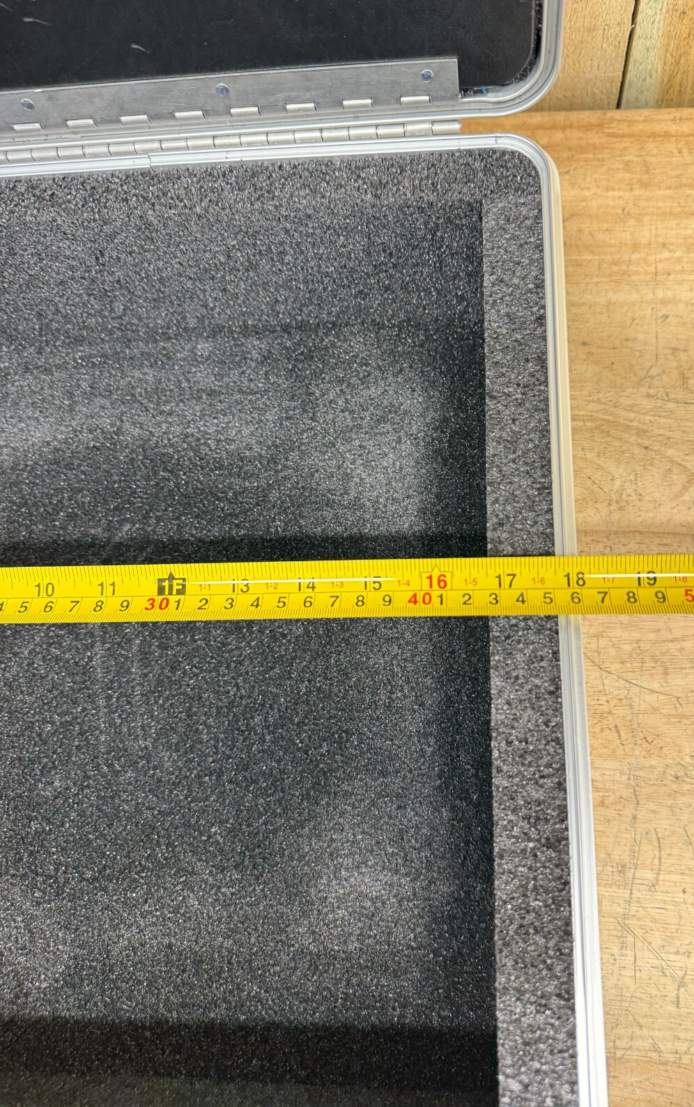 7542082