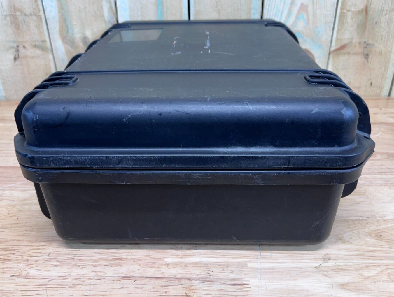 Pelican iM2300 Storm Case Waterproof Handheld Great Condition AB