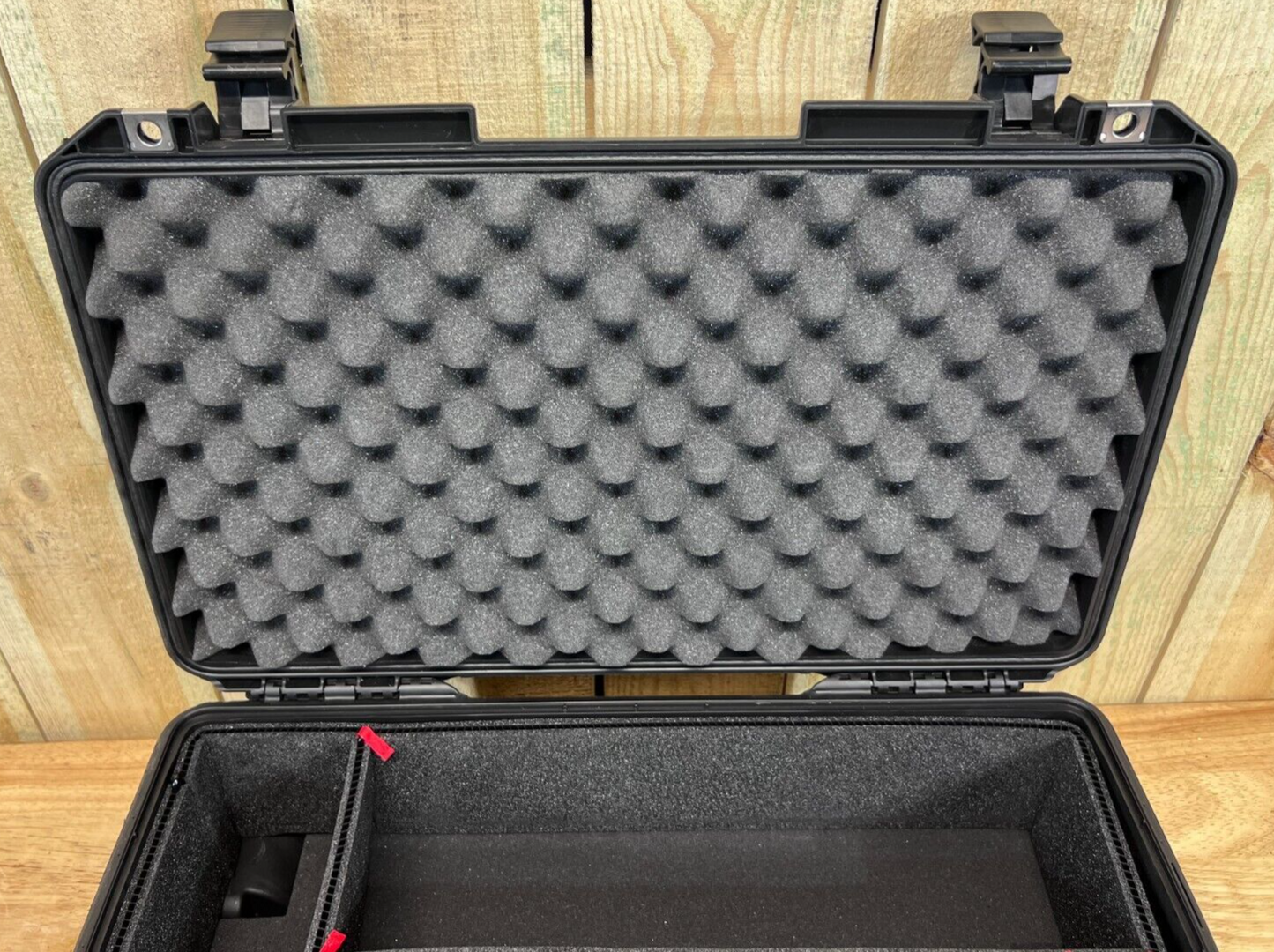 Pelican Air 1535 Rolling Carry on W/ TrekPack Foam Divider Set Black A/B