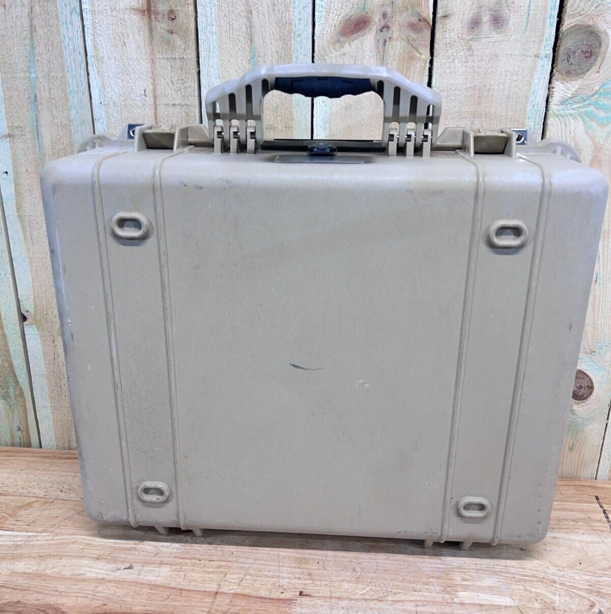 Pelican 1600 Protector Storage Case Waterproof Tan B/C Grade Free Ship