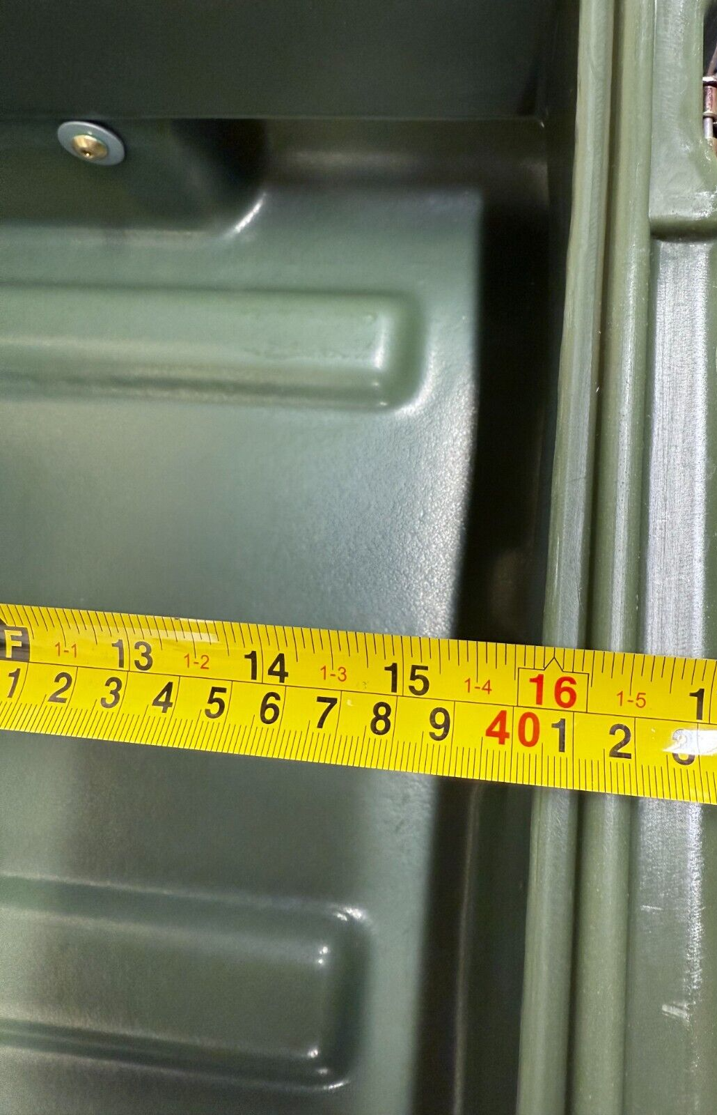 Pelican Hardigg Green Storage Case 29" X 19" X 12" Footlocker Brand New