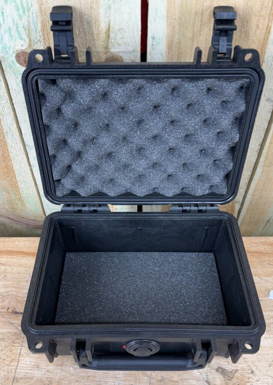 Pelican 1120 Black Hard Case Protector Waterproof Good Condition AB Free Ship