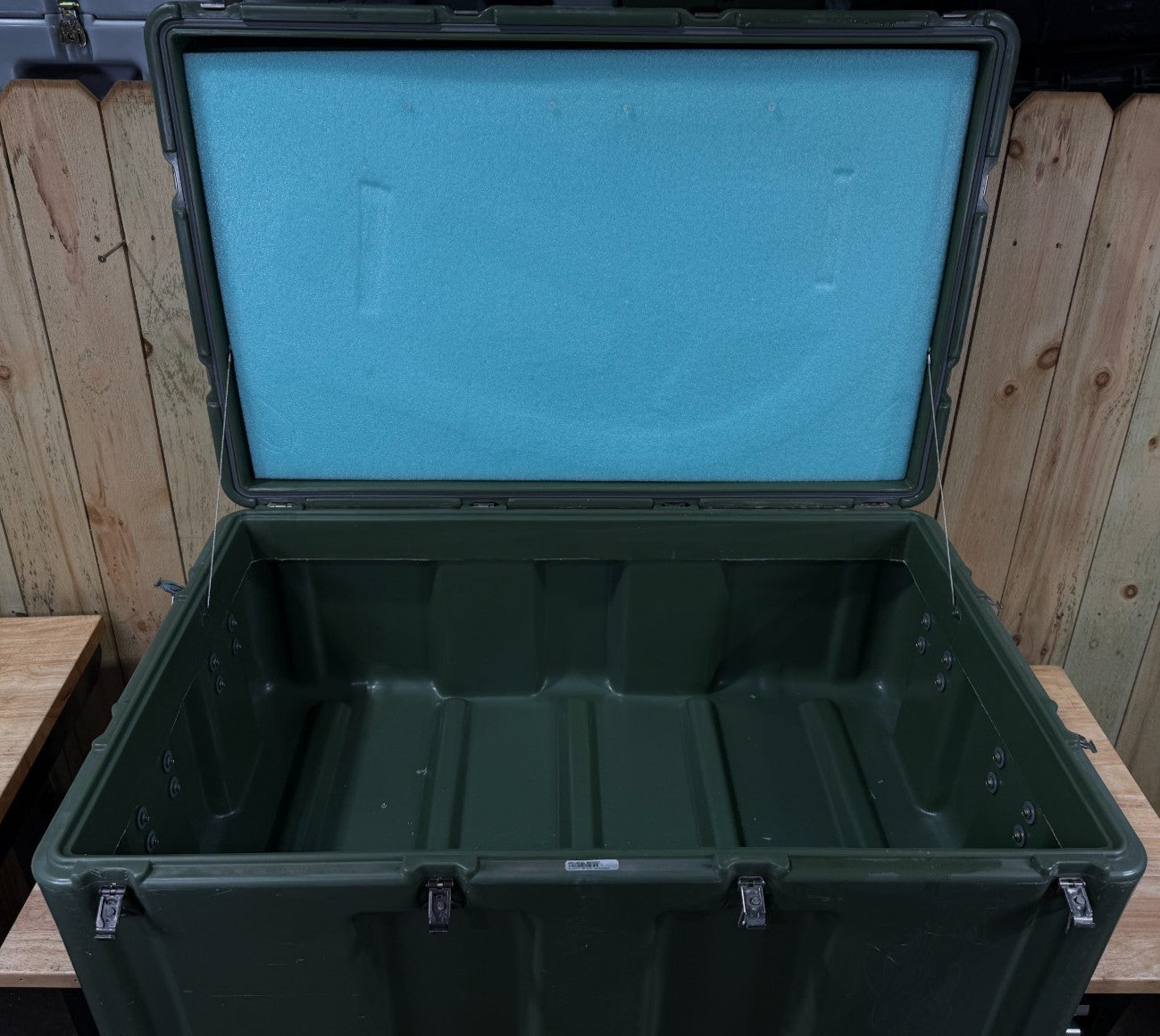 Hardigg Footlocker Green Case 42x26x20 Military Waterproof Large Case