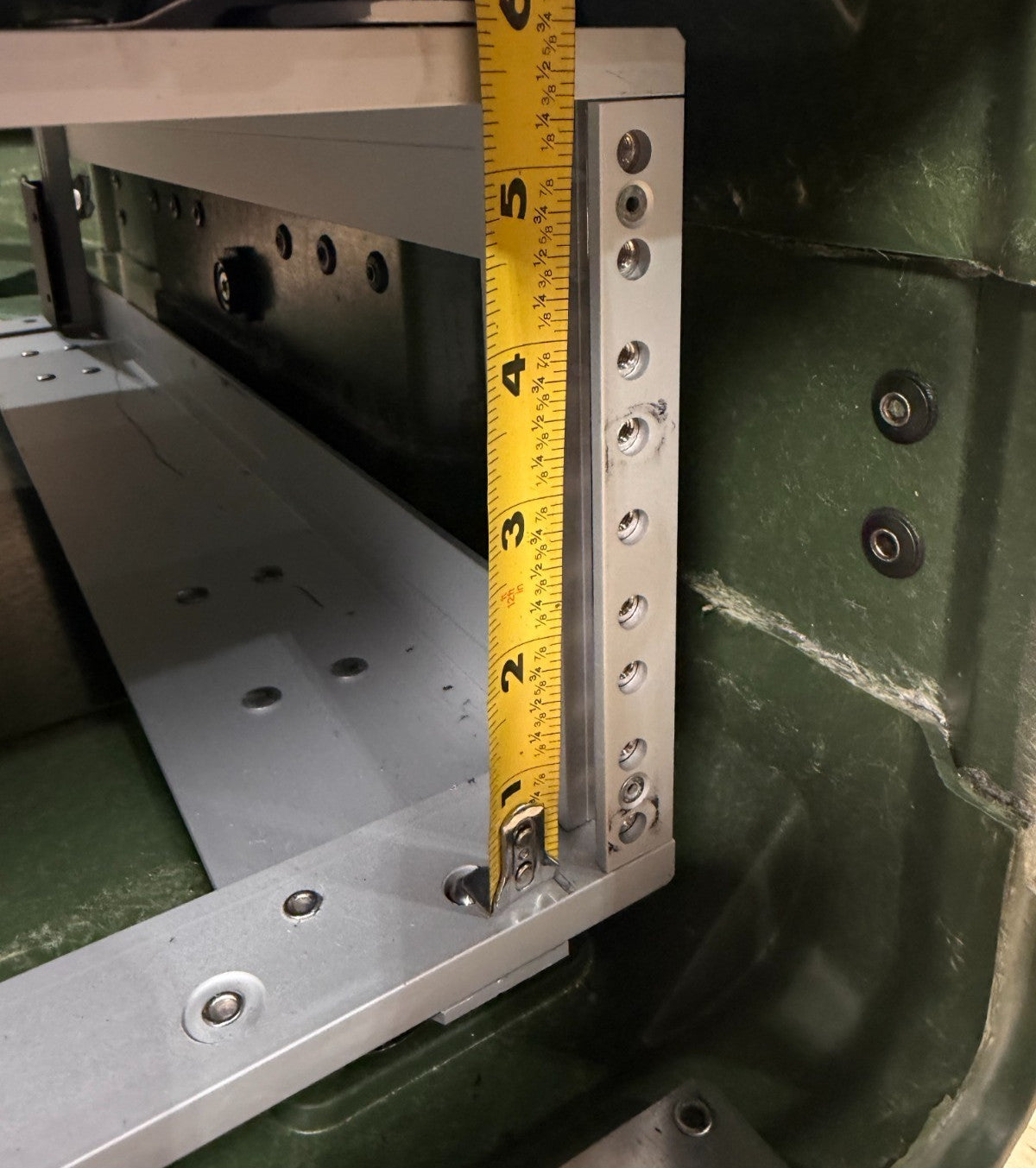 ECS Server 3U Rack Rackmount 19" X 24" Frame Waterproof Green Storage Case
