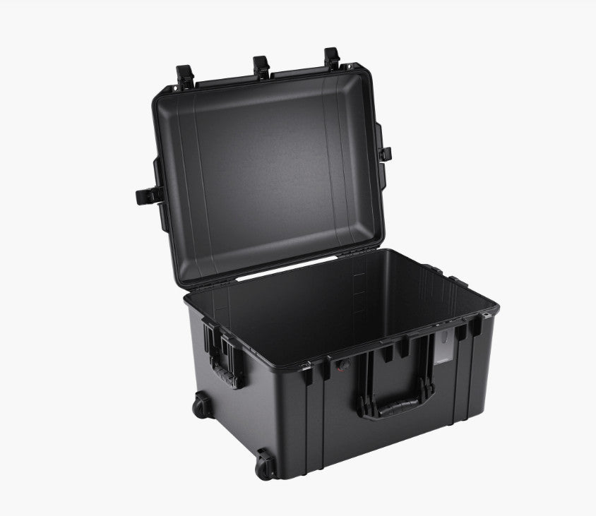 Pelican 1637 NF Protector Case without Foam, Black