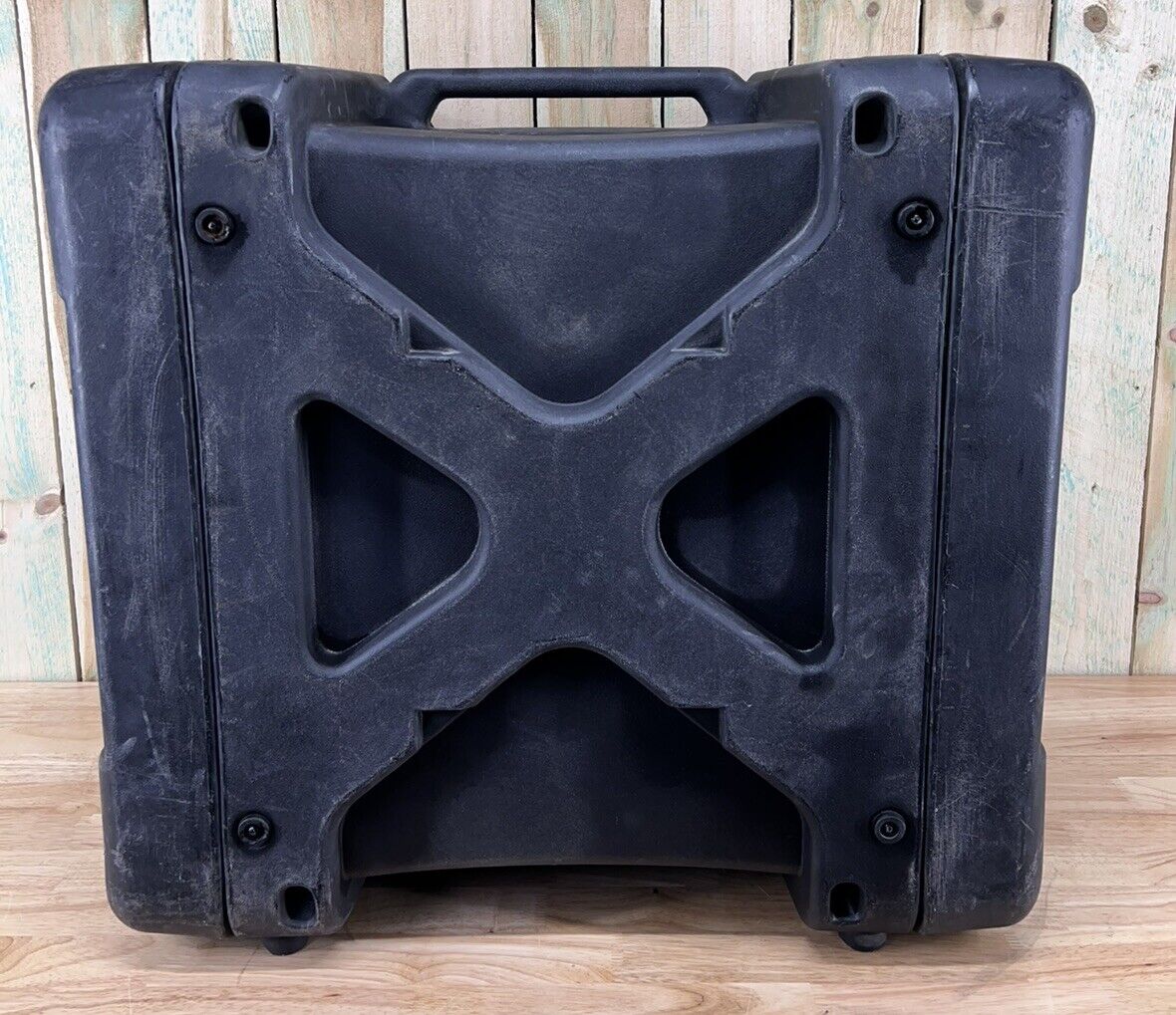 SKB 1SKB-R908U20 20” Deep rSeries Shock Rack Case Refurbished