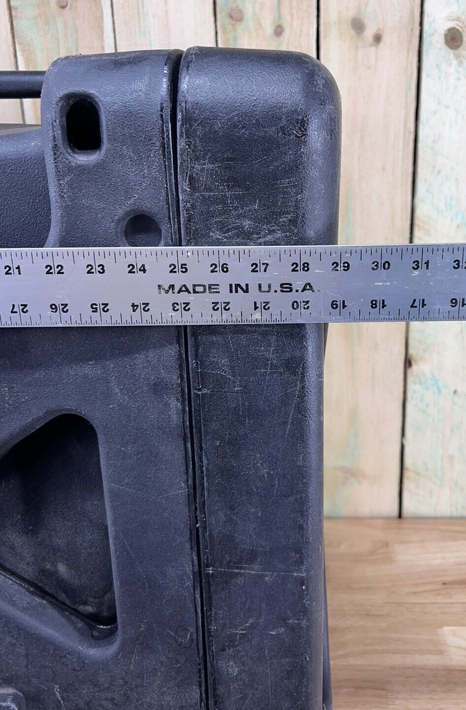 SKB 1SKB-R908U20 20” Deep rSeries Shock Rack Case Refurbished