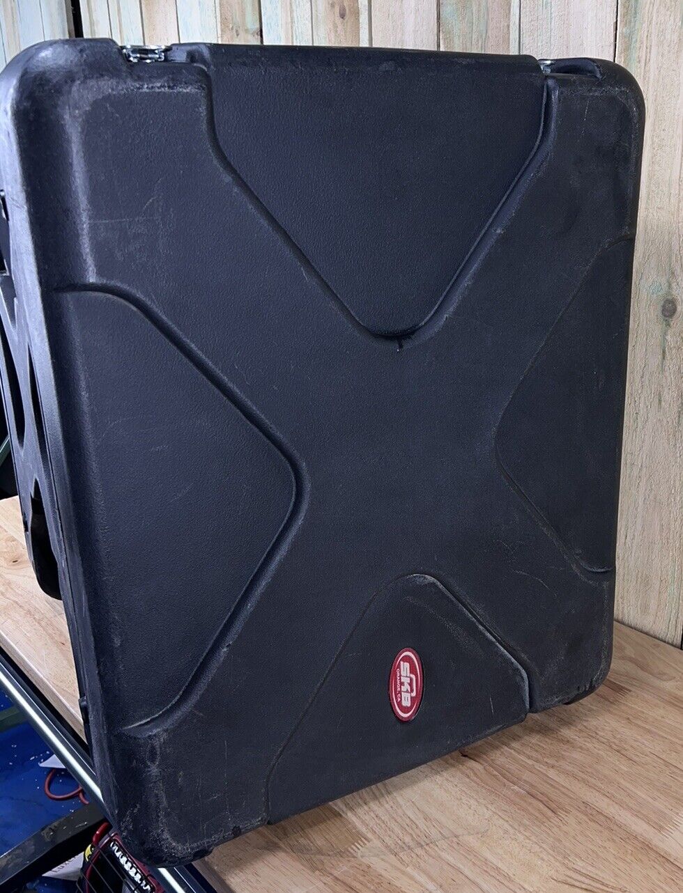 SKB 1SKB-R908U20 20” Deep rSeries Shock Rack Case Refurbished