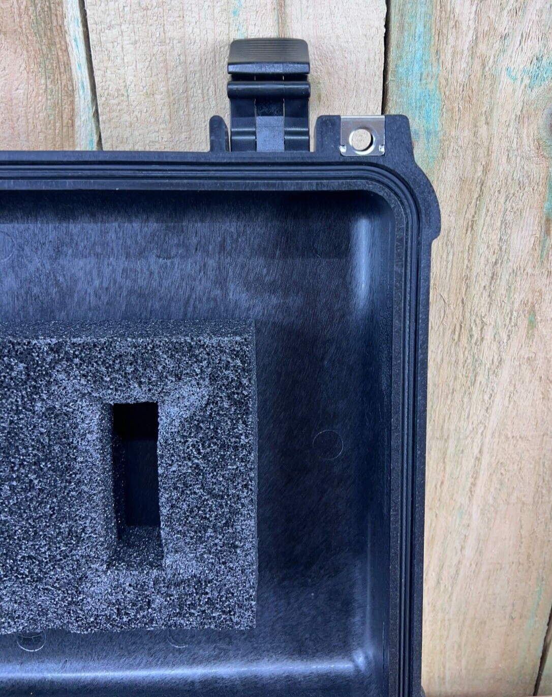 Pelican 1450 Black Hard Case Protector Waterproof Good Condition AB