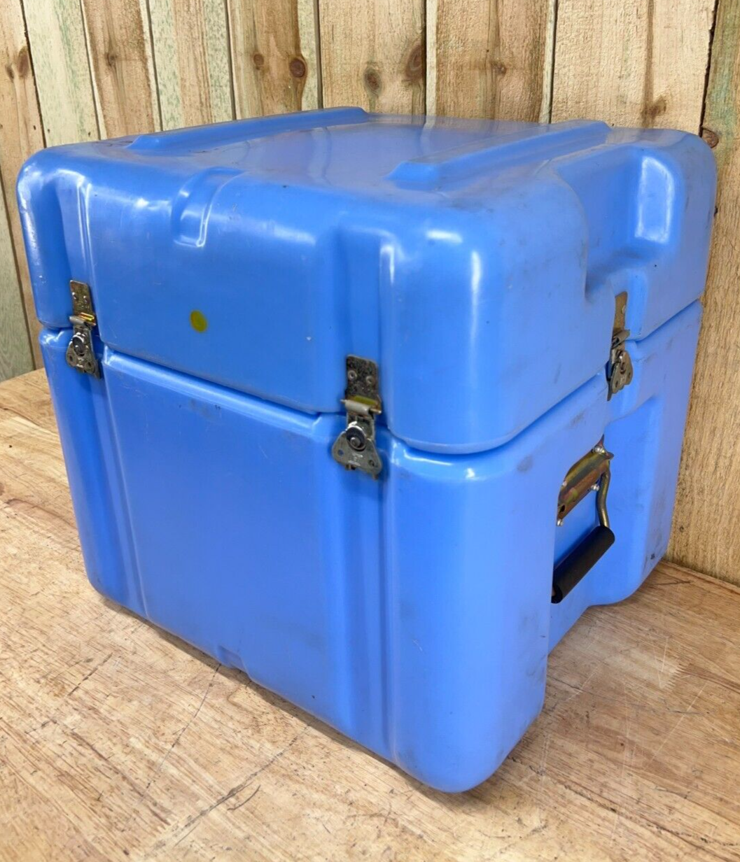 Pelican Hardigg Case 17.5X16X17" Blue  Military Waterproof Storage Container