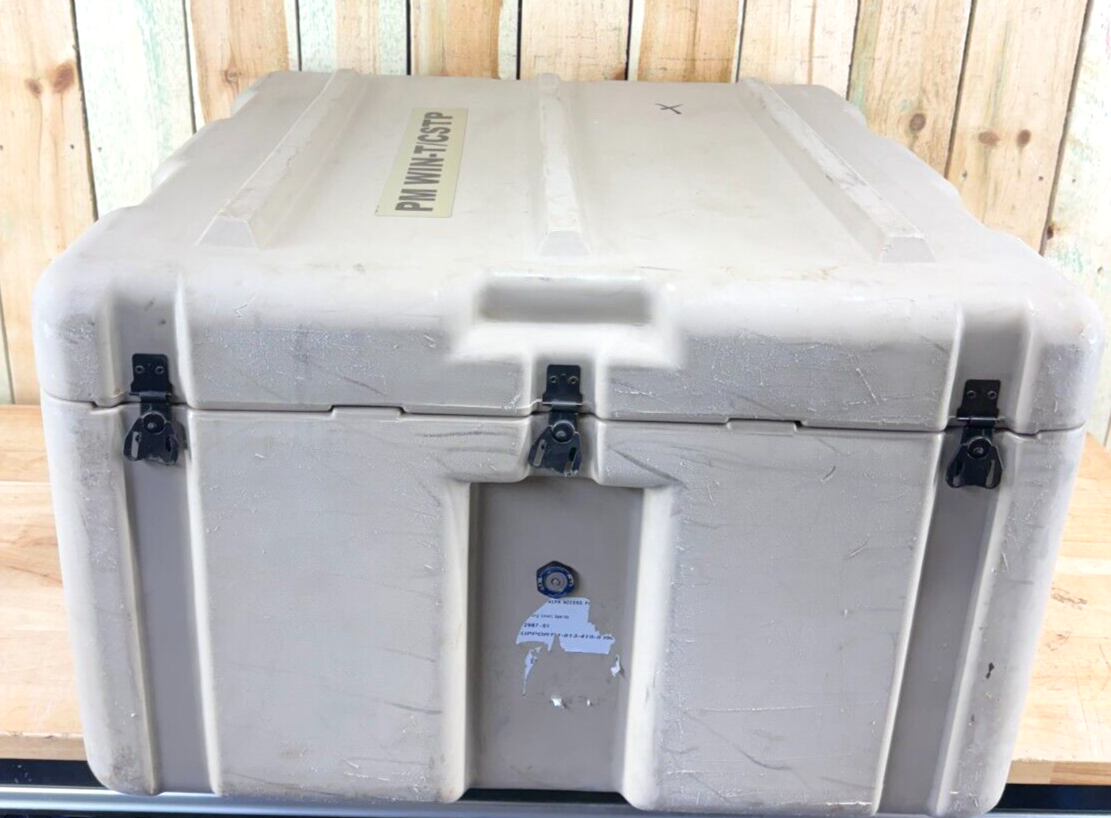 6425586