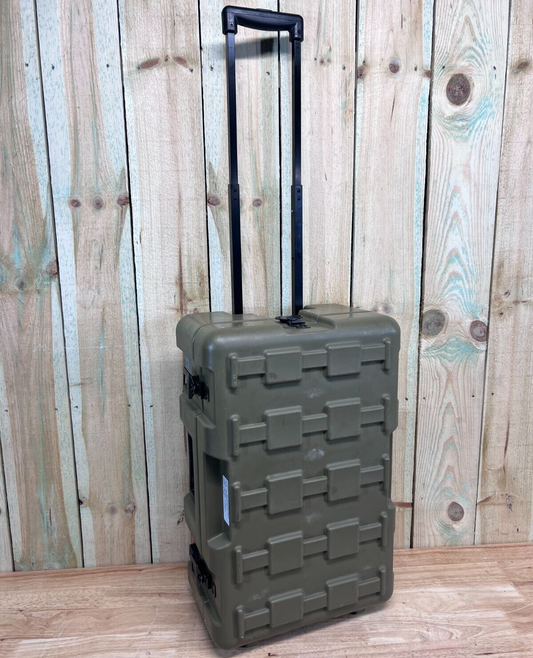 ECS Loadmaster 22x14x9 Case Rolling W Extendable Handle 1510 AB Carry On Tan