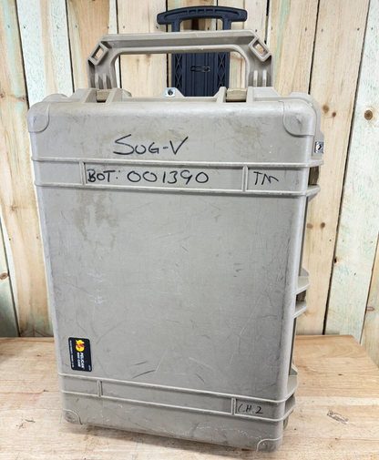 5596872