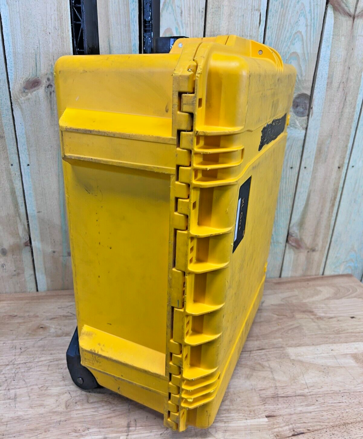 Pelican IM2720 Storm Case Yellow Waterproof  AB Grade 1610 Comp Free Ship