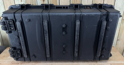Pelican 1780 Protector Case Black Rolling Waterproof Good Condition AB
