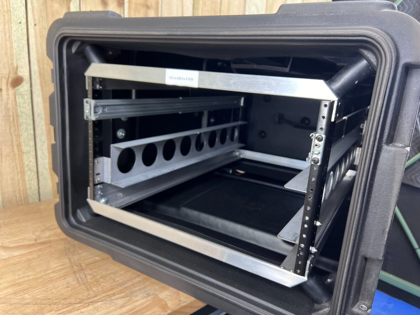 6U 30-inch Deep rSeries Shock Rack W/ Rack & Hardware A/B Grade Free Shipping