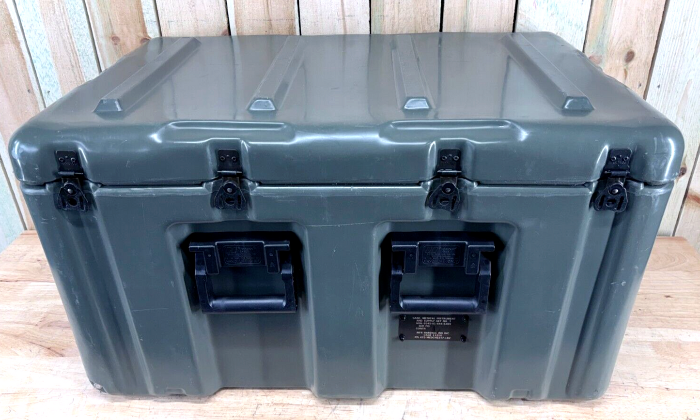 Pelican Hardigg Case 33X21X19" Green  Military Waterproof Storage Container