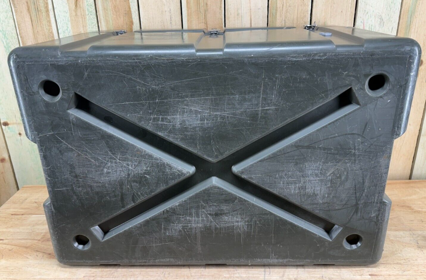 Pelican Hardigg Footlocker Green Transport Case 31