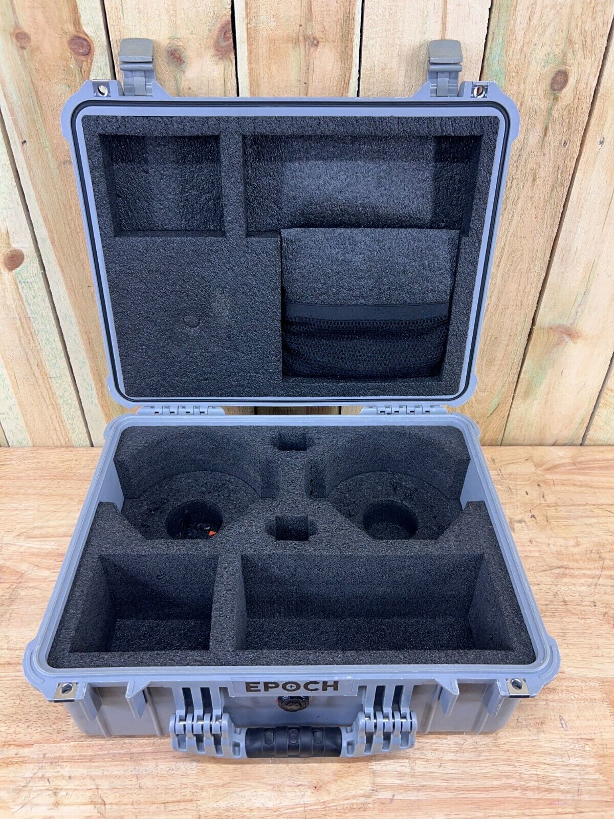 Pelican 1550 Watertight Protector Case Grey Good Condition A/B