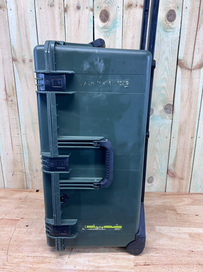 Pelican Storm IM2975 Green Rolling Hard Case Used B/C Grade Free Ship