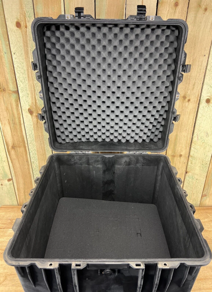 Pelican 0370 Protector Cube Transport Case Black Grade B/C Free Shipping