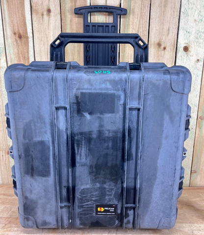 Pelican 1640 Protector Case Transport Rolling Waterproof Used B/C Free Ship
