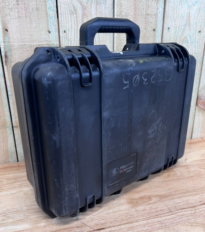Pelican iM2200 Storm Case Waterproof Handheld Great Condition AB