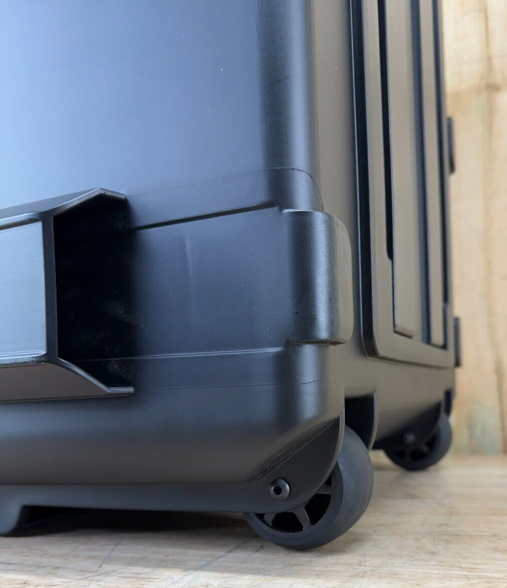 SKB iSeries 2317-14 iSeries Waterproof Storage Case Brand New Rolling Music Case