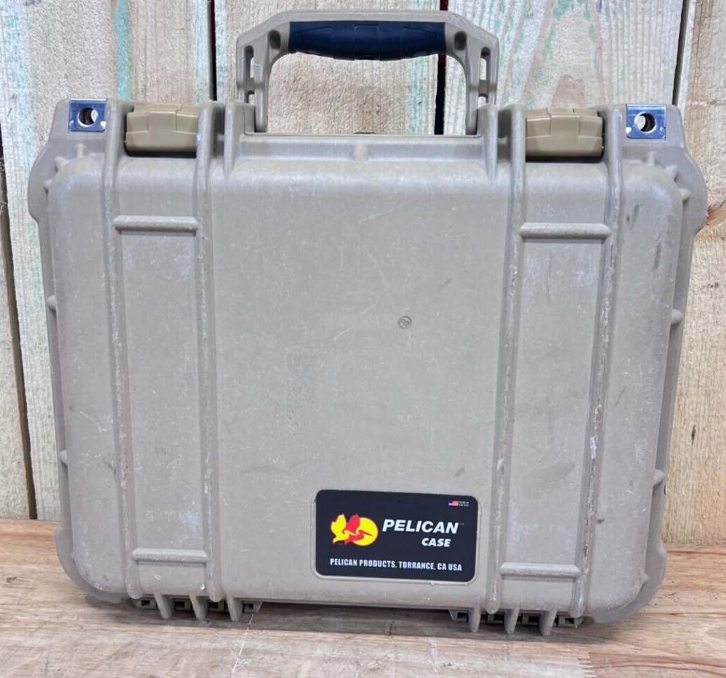 Pelican 1400 Protector Case Handheld Black Good Condition A/B Free Shipping