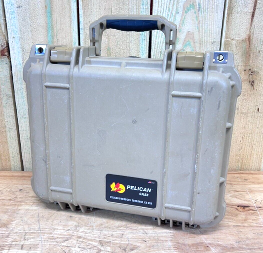Pelican 1400 Protector Case Handheld Black Good Condition A/B Free Shipping