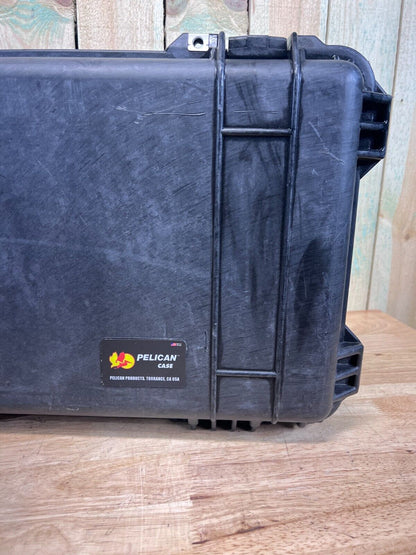 Pelican 1750 Protector Long Rifle Case Black Rolling Good Condition AB Free Ship