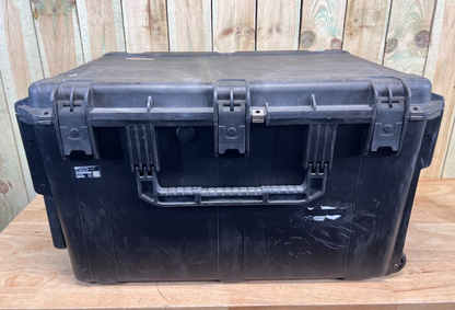 SKB iSeries 302118 Used Black Waterproof Storage Case BC Grade Free Ship