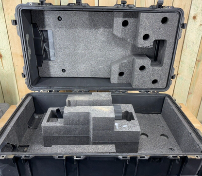 Pelican 1780 Protector Case Black Rolling Waterproof Good Condition AB
