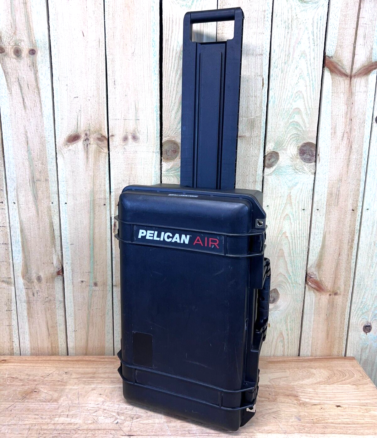 Pelican Air 1535 Rolling Carry on W/ TrekPack Foam Divider Set Black A/B