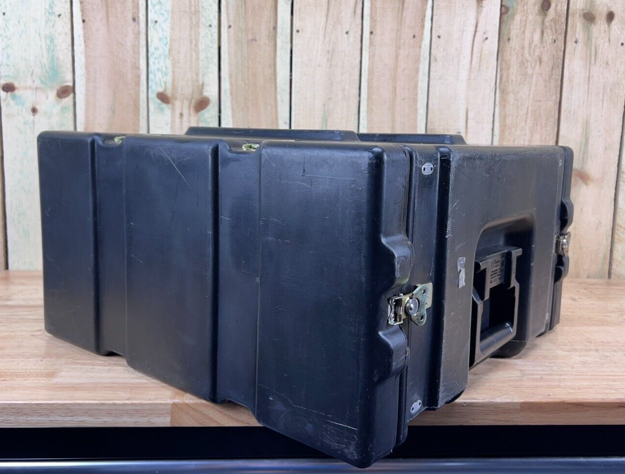 Pelican Hardigg Server Rack Rackmount 4U 19" Waterproof Storage Case W/ Rack
