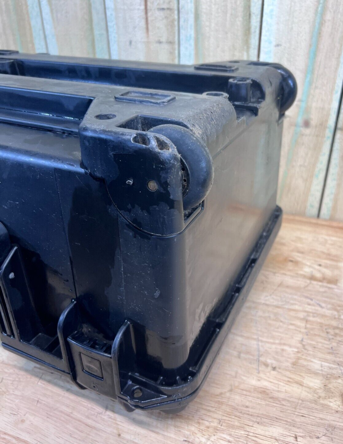 Pelican IM6720 Storm Case Waterproof  AB Grade Good Condition Free UPS Shipping