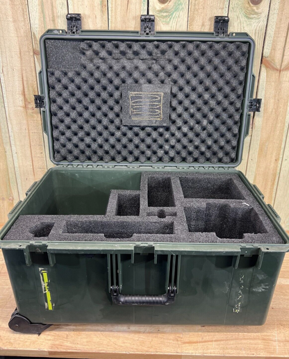 Pelican Storm IM2975 Green Rolling Hard Case Used B/C Grade Free Ship