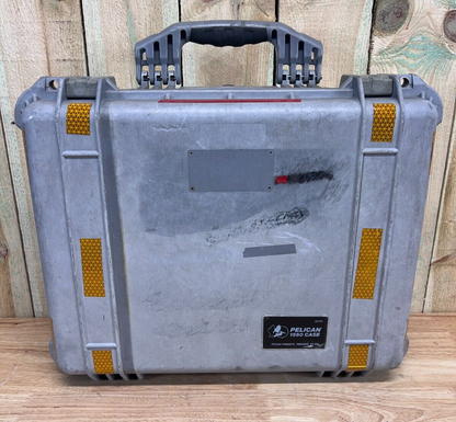 Pelican 1500 Protector Case Grey Waterproof BC Cond Free Shipping
