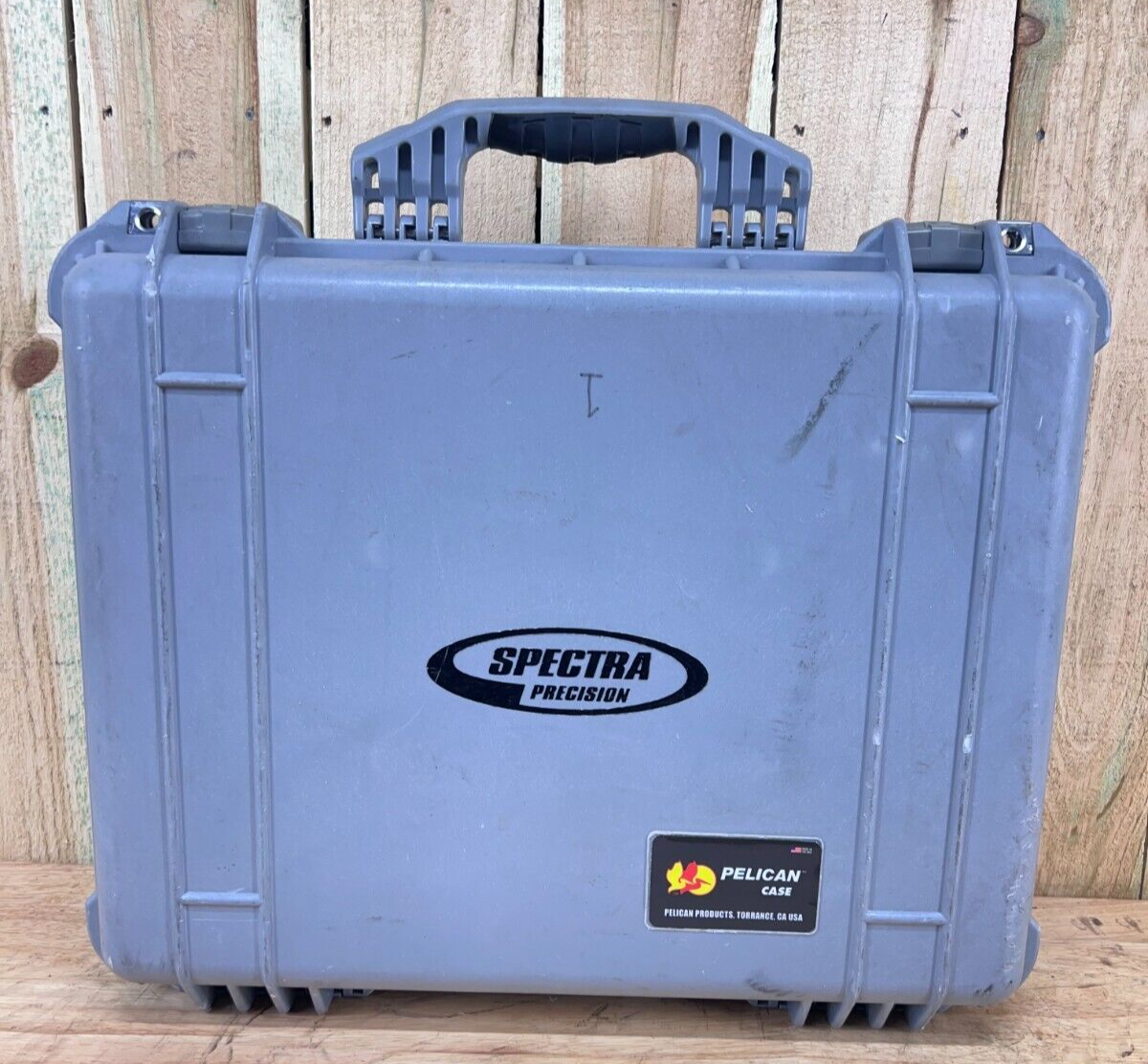 Pelican 1550 Watertight Protector Case Grey Good Condition A/B Free Ship