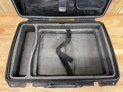 Pelican iM2370 Storm Case Waterproof Handheld Great Condition AB Laptop