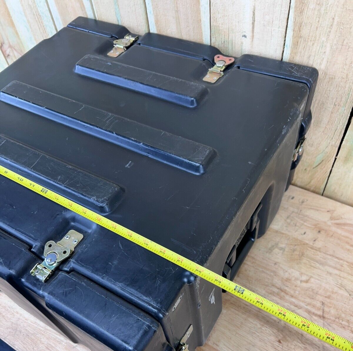 Pelican Hardigg Server Rack Rackmount 4U 19" Waterproof Storage Case W/ Rack