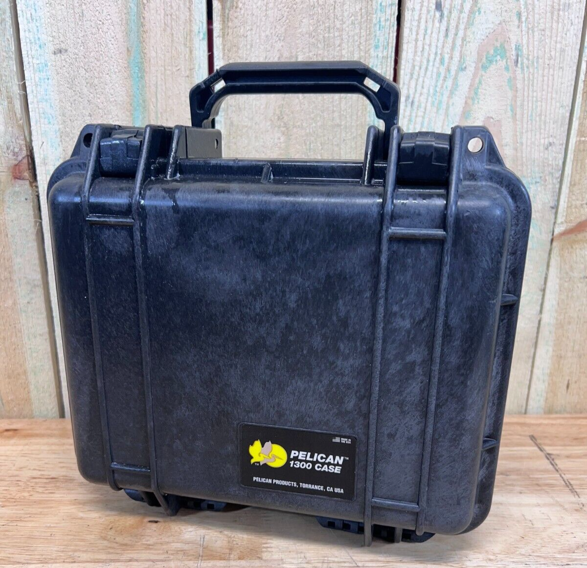 Pelican 1300 Protector Case Black Waterproof BC Cond. Free Shipping