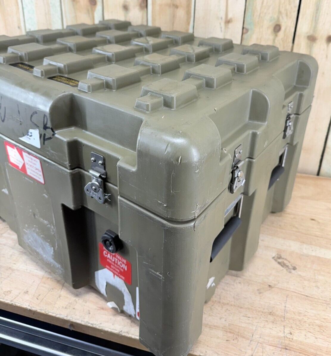 5869639