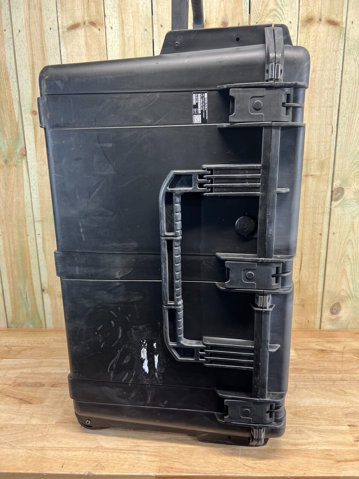 SKB iSeries 302118 Used Black Waterproof Storage Case BC Grade Free Ship