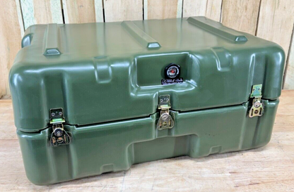 Pelican Hardigg Green Storage Case 29" X 19" X 12" Footlocker Brand New