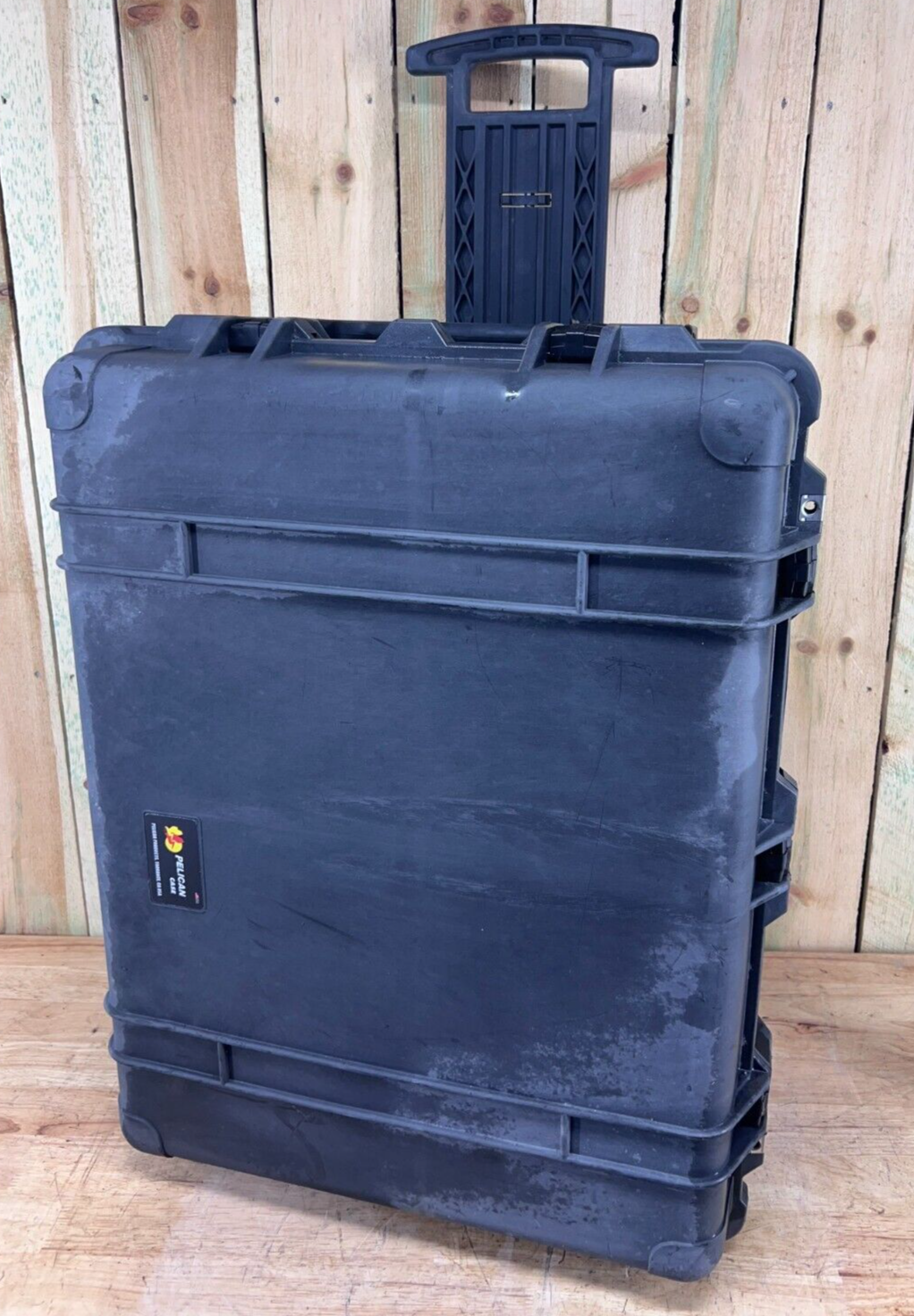 Pelican 1630 Protector Case Transport Rolling Waterproof Used B/C Free Ship