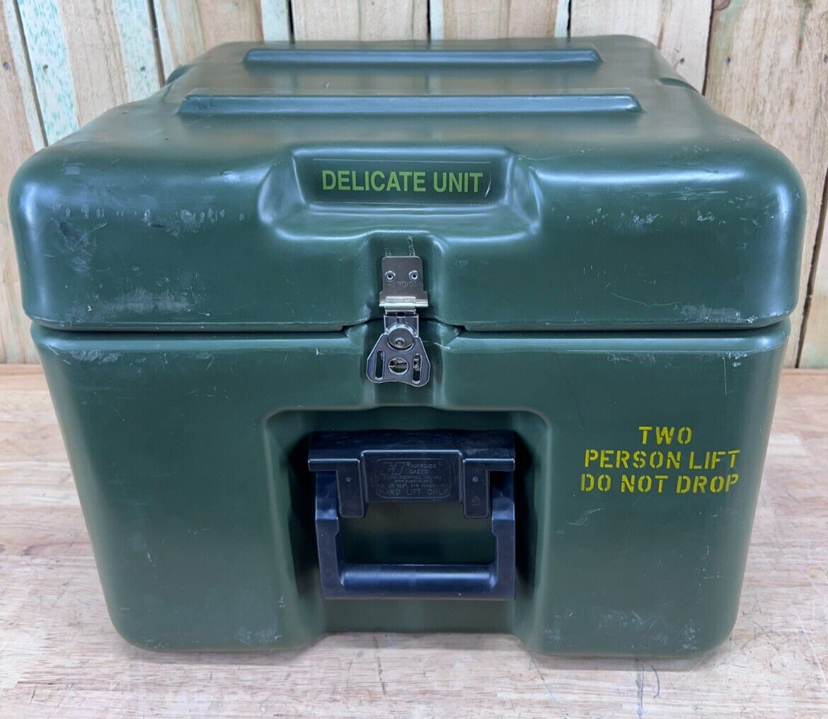 Pelican Hardigg Case 18.5"X18.5"X15.5" Green Military Waterproof Storage