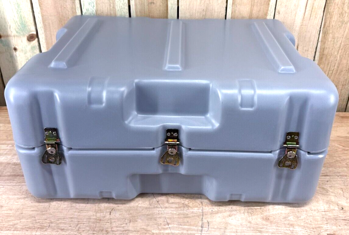 Pelican Hardigg Grey Storage Case 29" X 19" X 12" Footlocker Brand New