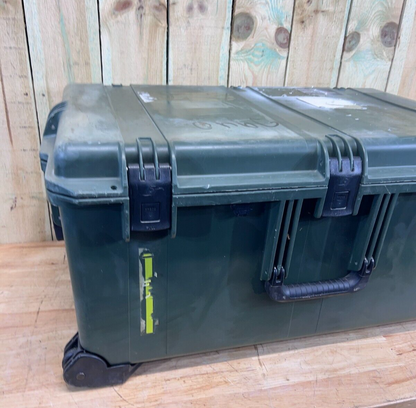 Pelican Storm IM2975 Green Rolling Hard Case Used B/C Grade Free Ship